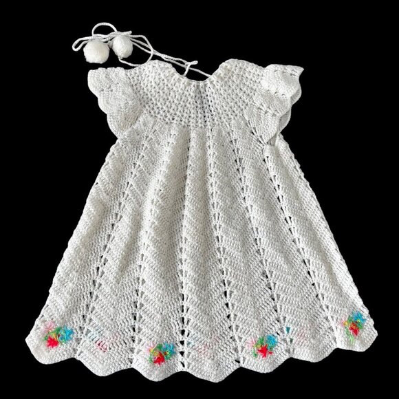 Vtg White Crochet Baby Dress Size 3 M 6 M Embroidery Ruffle Sleeves Cottagecore - Picture 2 of 3